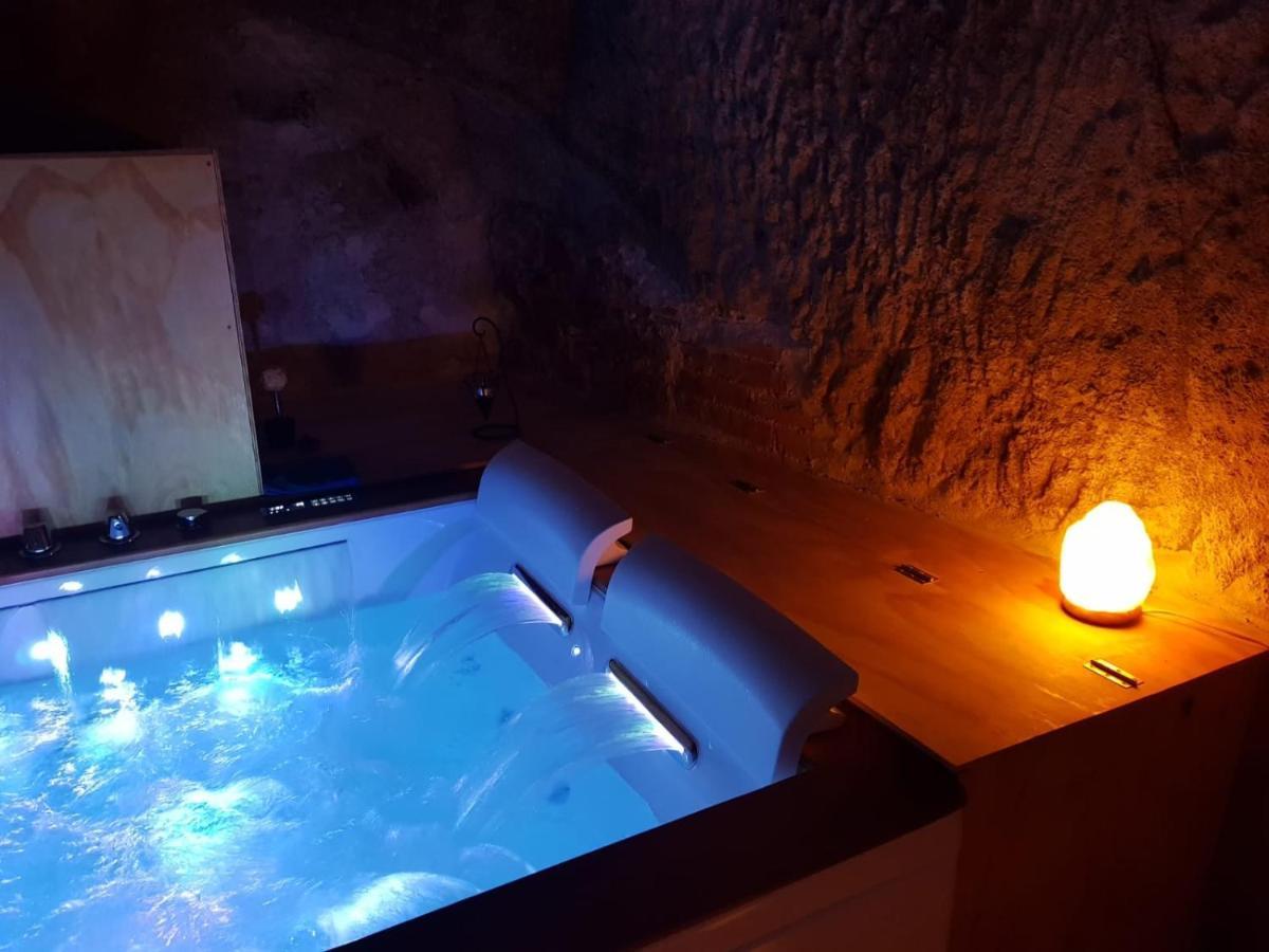 La Grotta Nel Borgo Holiday home *